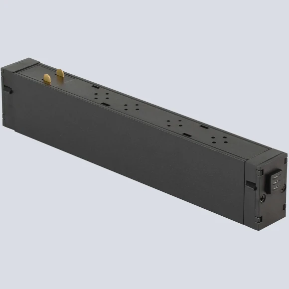 Crystal Lux CLT 0.35 001 12W BL M4000K 1409/378 Черный магнитный линейный трековый светильник длиной 22 см, 12Вт 4000К 1080Лм CRI90 120° IP20 220V