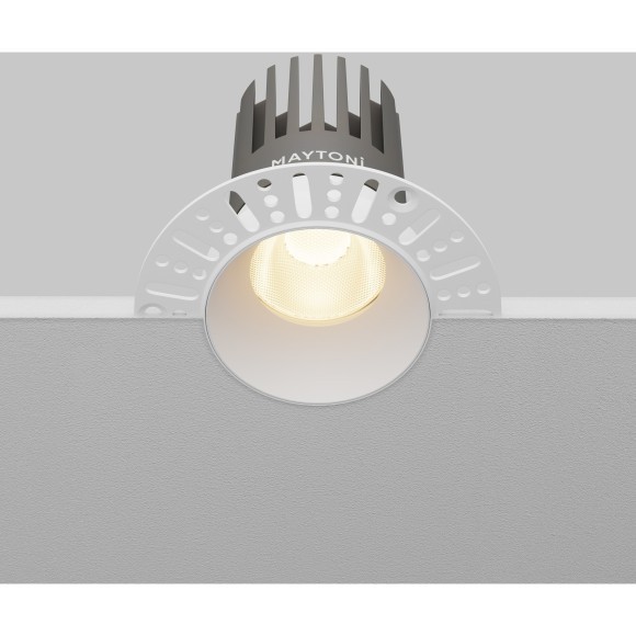 Встраиваемый в ГКЛ безрамочный светодиодный белый светильник 15Вт 1660лм 3000К 50° Maytoni Dip Hight DL121-15W-3K-TRS-W