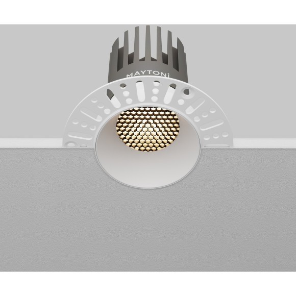 Встраиваемый в ГКЛ безрамочный светодиодный белый светильник 15Вт 1660лм 3000К 50° Maytoni Dip Hight DL121-15W-3K-TRS-W