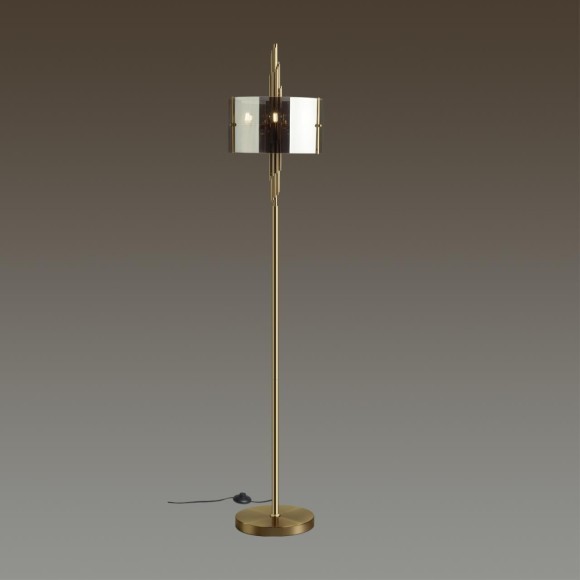 Торшер с абажуром Odeon Light 4895/3F Margaret под лампы 3xE27 40W Торшер с абажуром Odeon Light 4895/3F Margaret под лампы 3xE27 40W