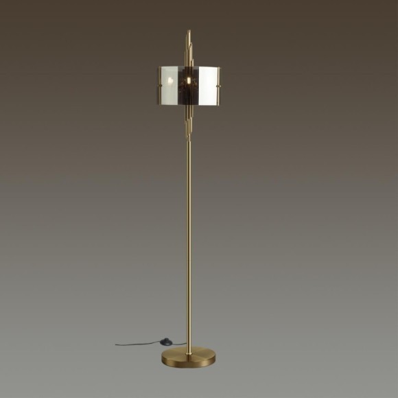 Торшер с абажуром Odeon Light 4895/3F Margaret под лампы 3xE27 40W Торшер с абажуром Odeon Light 4895/3F Margaret под лампы 3xE27 40W