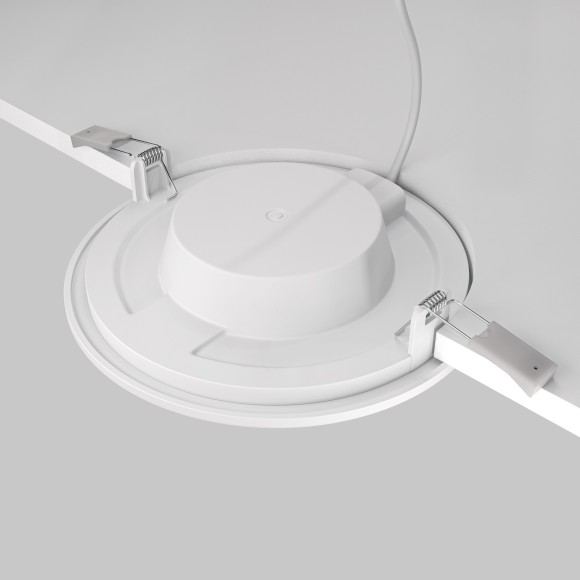 Встраиваемый светильник Maytoni DL016-6-L12W Stockton IP44 светодиодный LED 12W