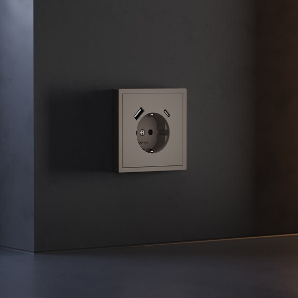 Накладка для розетки с заземлением и защитными шторками, с USB A+C, S70 (капучино)