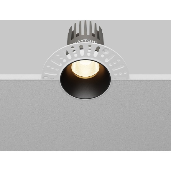 Встраиваемый светильник Maytoni Dip Hight LED Ra90 Lm1060 3000K 10Вт 50° DL119-10W-3K-TRS-B