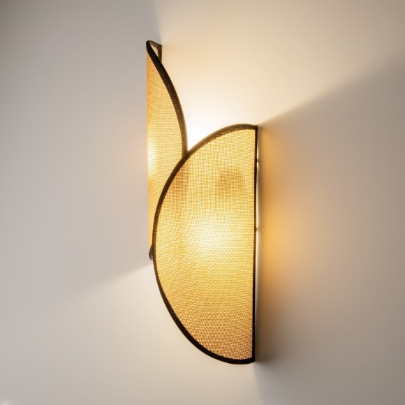 Настенный светильник (бра) Maytoni MOD225WL-02B1