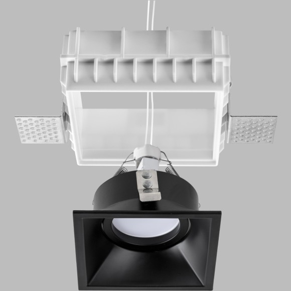 Комплект из светильника и рамки Domino Lightstar G214507 Комплект из светильника и рамки Domino Lightstar G214507