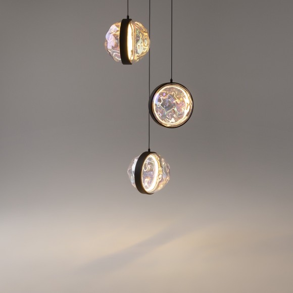 Подвесной светодиодный светильник с 3 перламутровыми плафонами LED 17Вт RA80 1600лм 3000К Maytoni Misterio MOD379PL-L17B3K