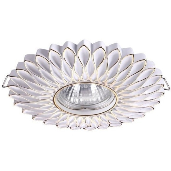 Встраиваемый светильник Novotech 370489 PATTERN под лампу 1xGU10 50W Встраиваемый светильник Novotech 370489 PATTERN под лампу 1xGU10 50W