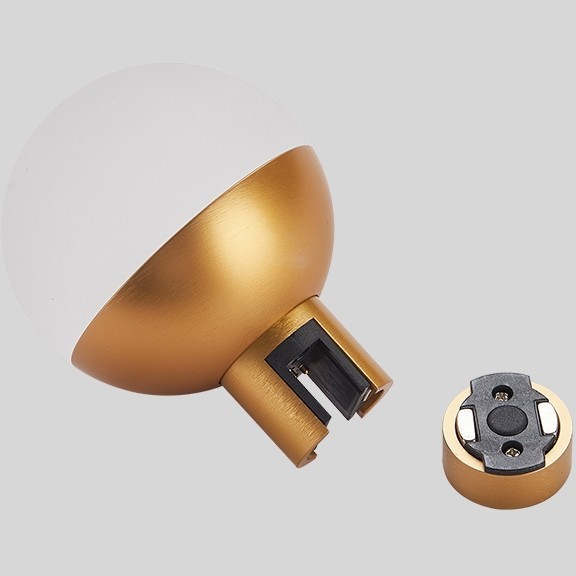 ST815.206.05 Магнитный трековый светильник золотистый LED 5W 3000K 89Lm Ra90 120° FARM