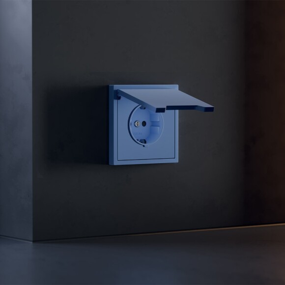 Накладка для розетки с заземлением, защитными шторками и крышкой, S70 (деним)