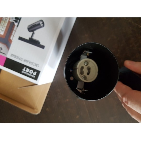 Трехжильный однофазный трековый светильник Novotech PIPE 370412