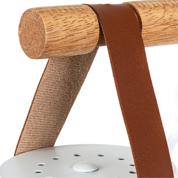 Бра Arte Lamp A7032AP-1WH Thomas под лампу 1xE27 60W Бра Arte Lamp A7032AP-1WH Thomas под лампу 1xE27 60W