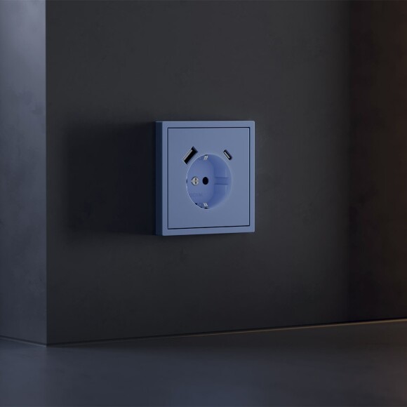 Накладка для розетки с заземлением и защитными шторками, с USB A+C, S70 (деним)