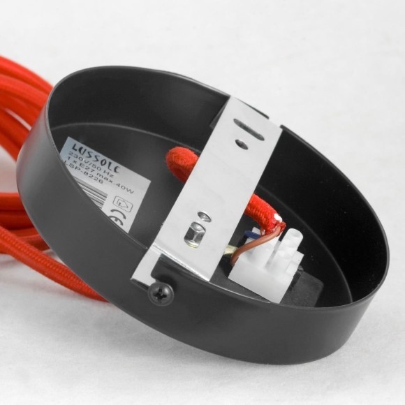 Подвесной светильник с 1 плафоном Lussole LSP-8226 ABERDEEN IP21 под лампу 1xE27 40W Подвесной светильник с 1 плафоном Lussole LSP-8226 ABERDEEN IP21 под лампу 1xE27 40W