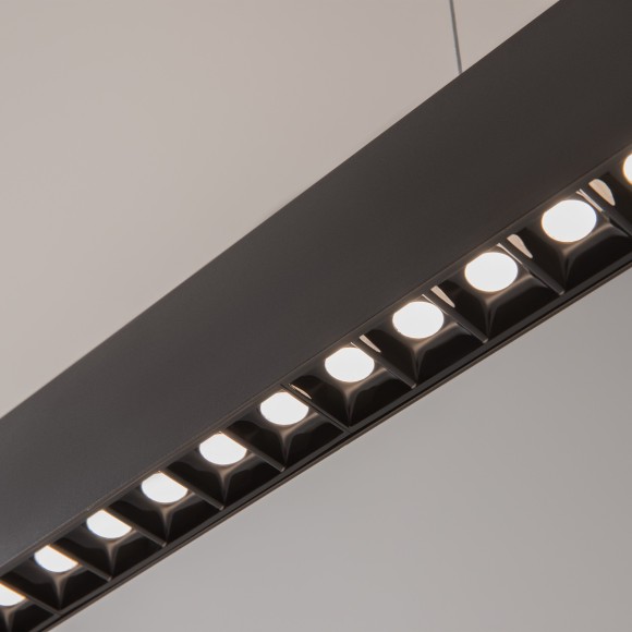 Подвесной светильник линейный вытянутый Technical P050PL-L40B4K